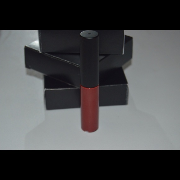 Lipgloss - Picture 3 of 4